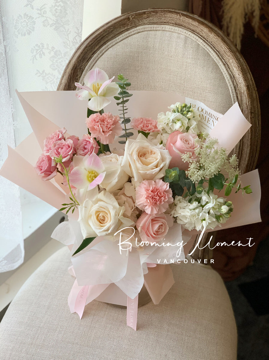 Signature Garden Bouquet