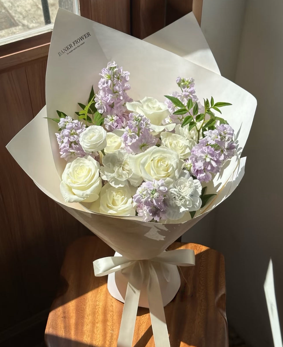 Ivory Garden Bloom