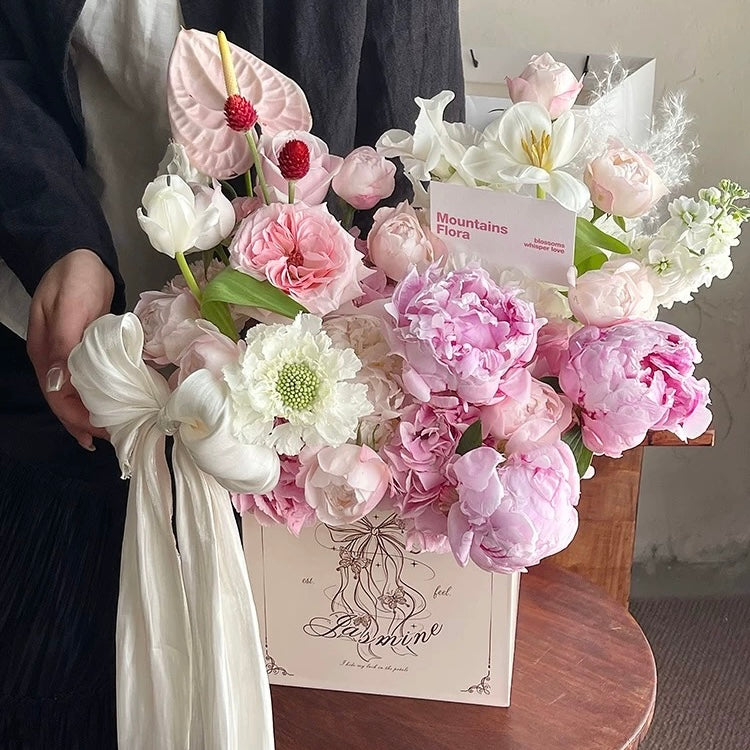 Soft Bloom Elegance- FlowerBox