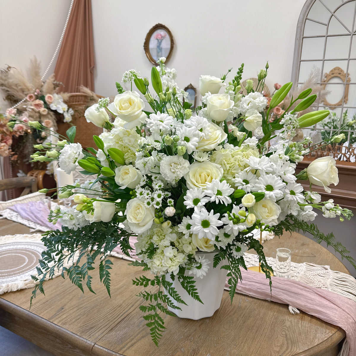 Sympathy arrangement