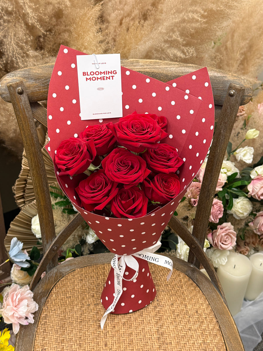 Romantic Red Roses Bouquet