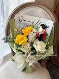 Golden Graduation Wishes Bouquet