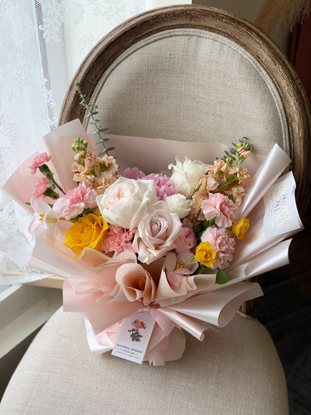 Signature Garden Bouquet经典花园花束