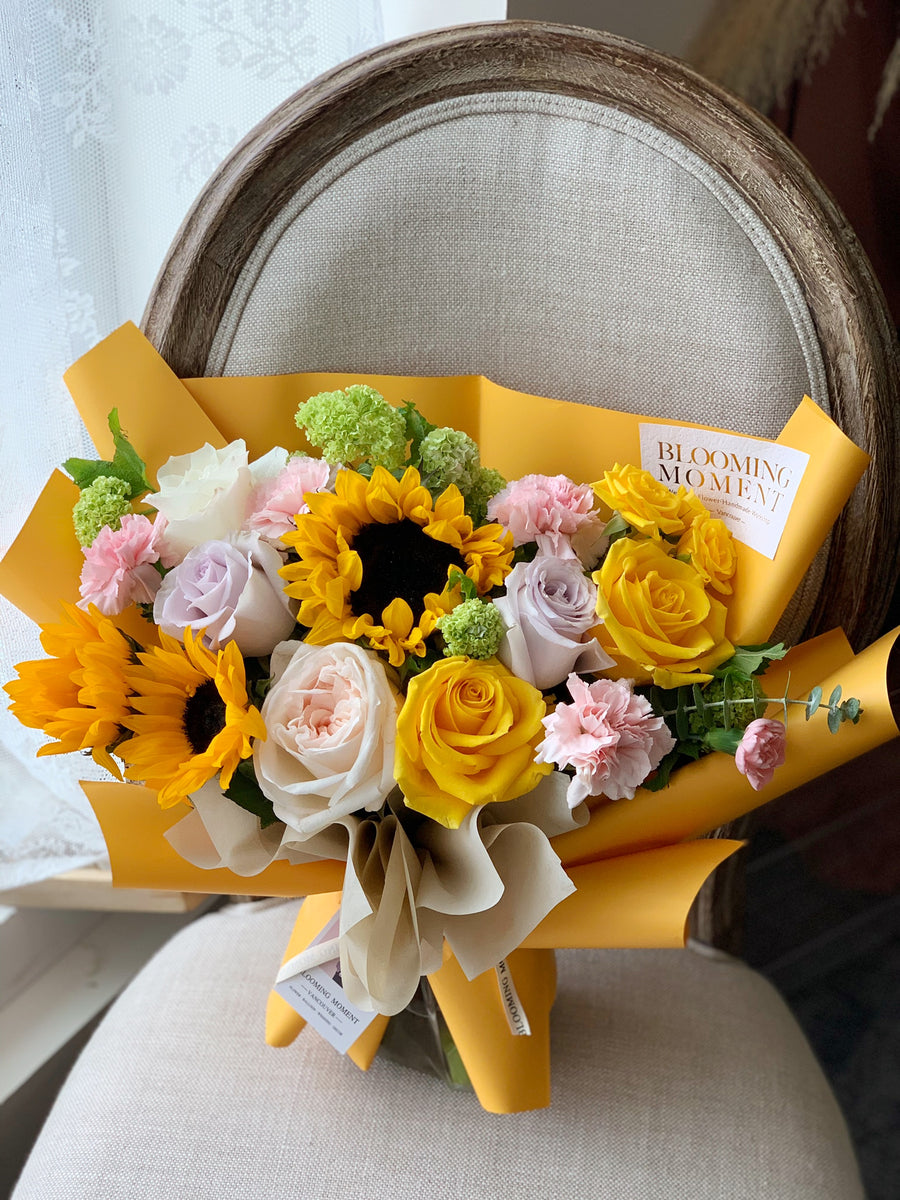 Signature Garden Bouquet