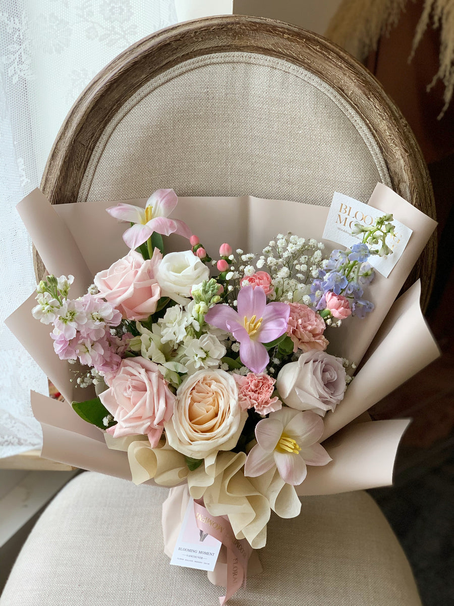 Signature Garden Bouquet