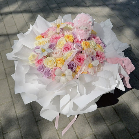 Candy Hug-Mix Color Red Bouquet